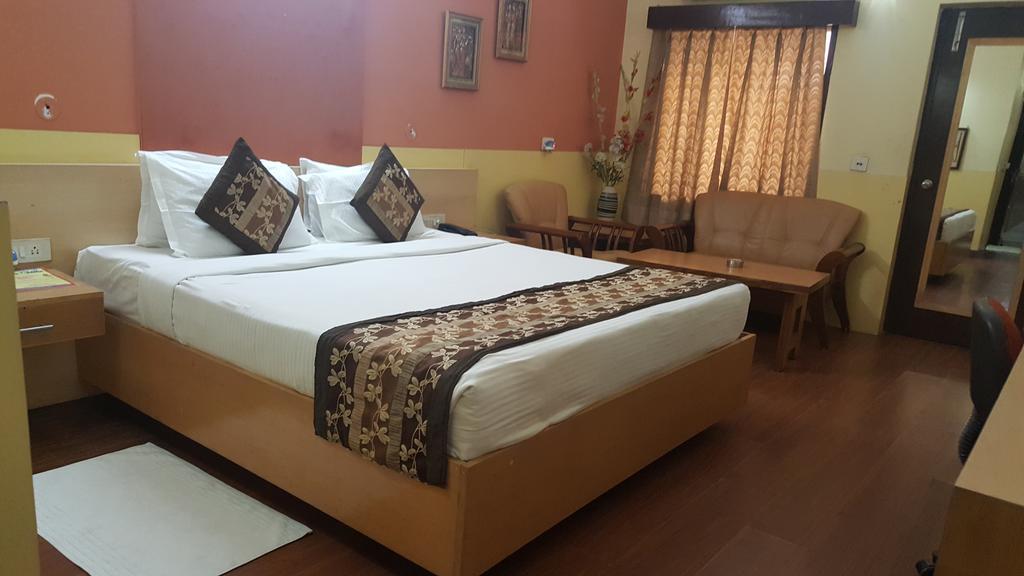 Green Villa Bed & Breakfast New Delhi Bagian luar foto